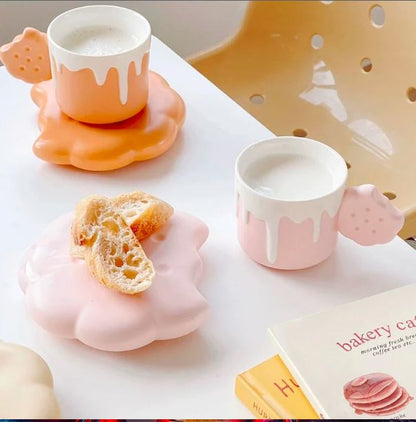 Coffee Mug with Biscuit & Cookie Design – Fun & Unique Ceramic Cup